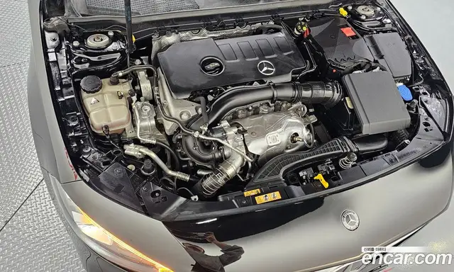 Mercedes-Benz A-Class 2020 2.0 автомат (гидро), миниатюра 6 Mercedes-Benz A-Class 2020 2.0 автомат (гидро), миниатюра 6