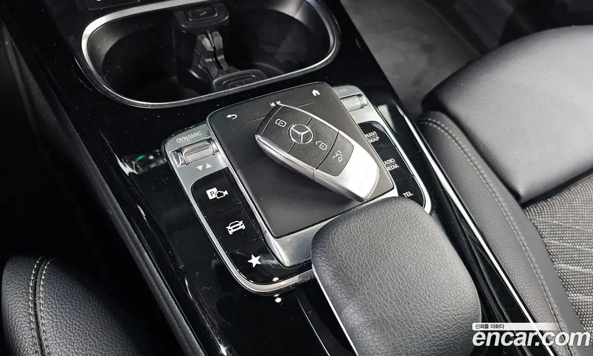 Mercedes-Benz A-Class 2020 2.0 автомат (гидро), фото 9 Mercedes-Benz A-Class 2020 2.0 автомат (гидро), фото 9