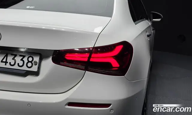 Mercedes-Benz A-Class 2020 2.0 автомат (гидро), миниатюра 9 Mercedes-Benz A-Class 2020 2.0 автомат (гидро), миниатюра 9
