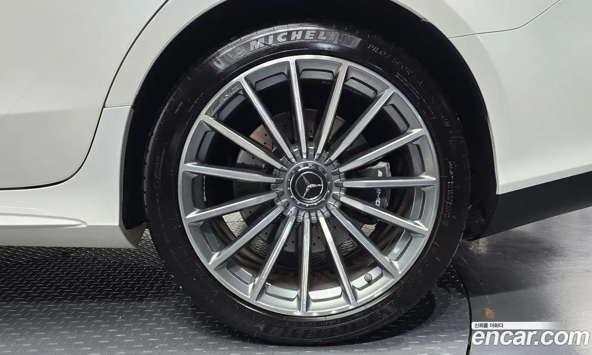 Mercedes-Benz AMG GT 2021 3.0 автомат (гидро), фото 6