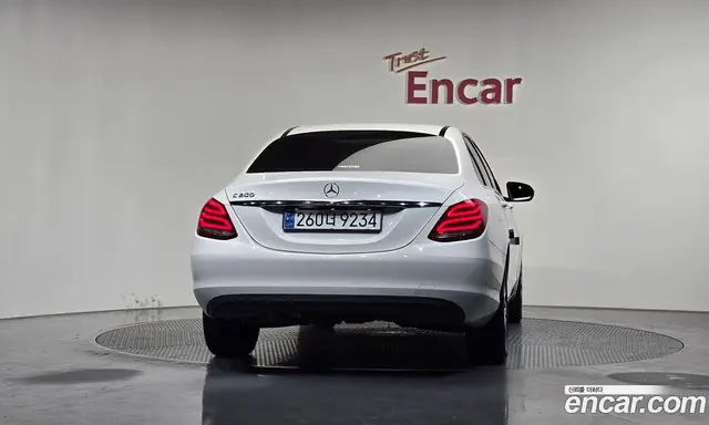 Mercedes-Benz C-Class 2017 2.0 автомат (гидро), миниатюра 4