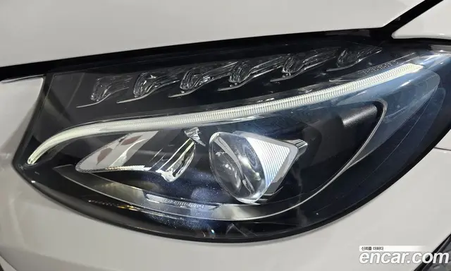 Mercedes-Benz C-Class 2017 2.0 автомат (гидро), миниатюра 8