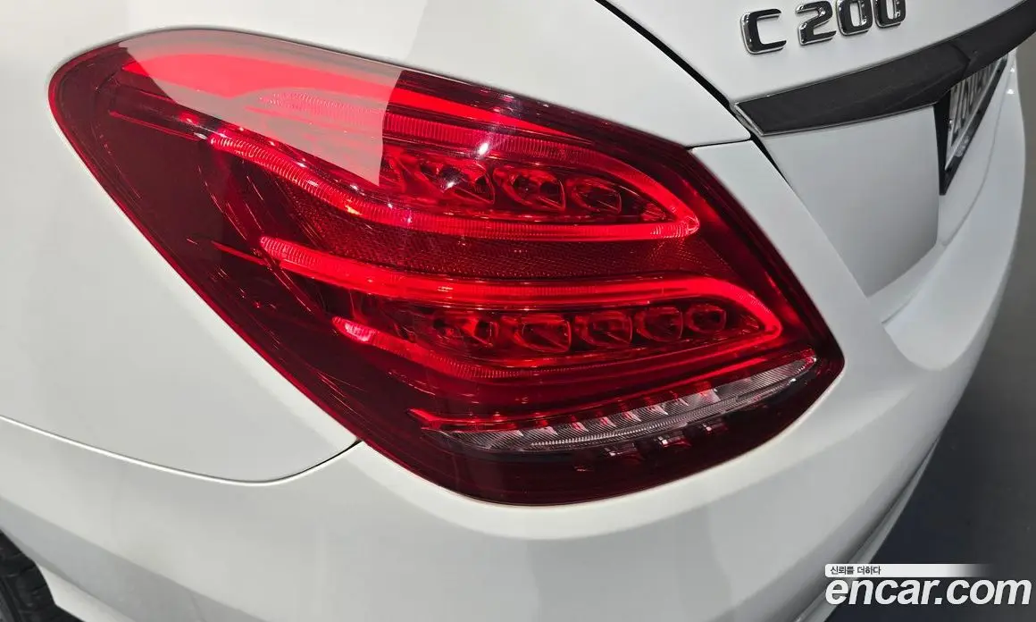 Mercedes-Benz C-Class 2017 2.0 автомат (гидро), фото 9