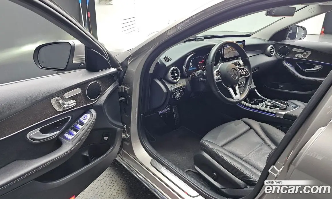 Mercedes-Benz C-Class 2019 1.9 автомат (гидро), фото 13