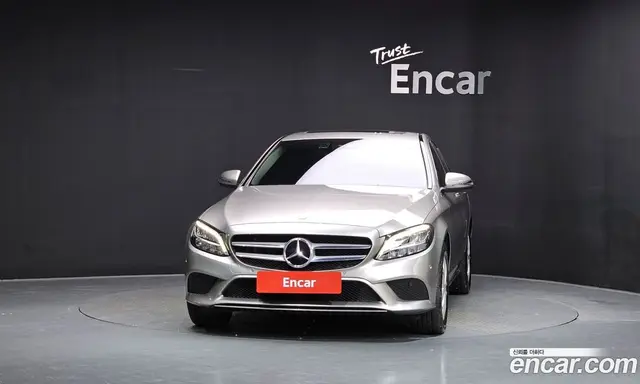Mercedes-Benz C-Class 2019 1.9 автомат (гидро), миниатюра 3