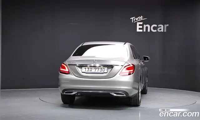 Mercedes-Benz C-Class 2019 1.9 автомат (гидро), миниатюра 4