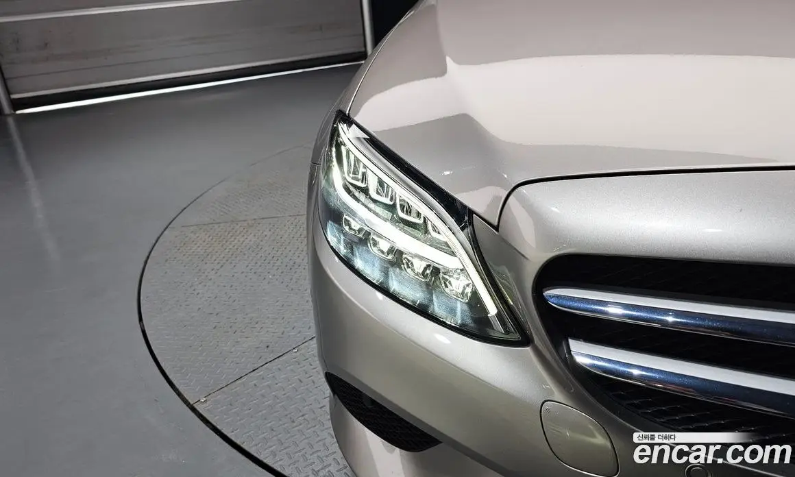 Mercedes-Benz C-Class 2019 1.9 автомат (гидро), фото 8