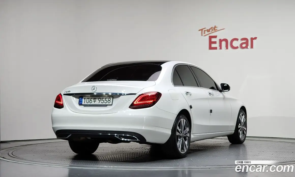 Mercedes-Benz C-Class 2020 2.0 автомат (гидро), фото 2 Mercedes-Benz C-Class 2020 2.0 автомат (гидро), фото 2