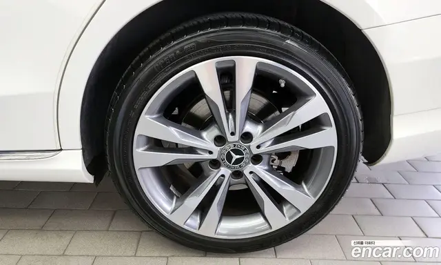 Mercedes-Benz C-Class 2020 2.0 автомат (гидро), миниатюра 7 Mercedes-Benz C-Class 2020 2.0 автомат (гидро), миниатюра 7