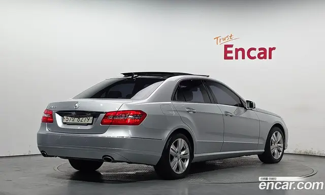 Mercedes-Benz E-Class, 2013, 31 336 км
