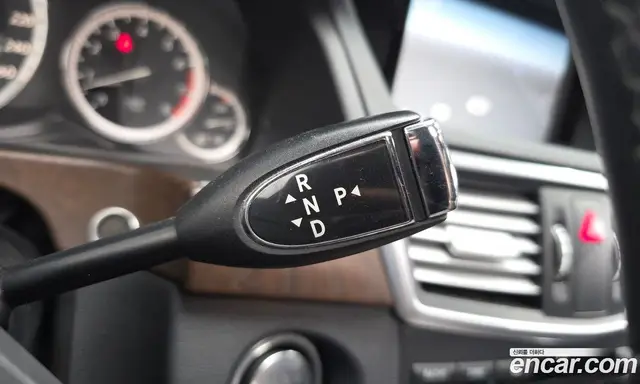 Mercedes-Benz E-Class 2013 3.5 автомат (гидро), миниатюра 11