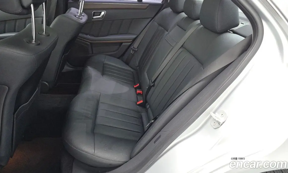 Mercedes-Benz E-Class 2013 3.5 автомат (гидро), фото 17