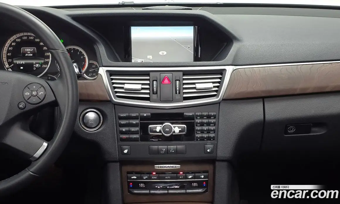 Mercedes-Benz E-Class 2013 3.5 автомат (гидро), фото 19