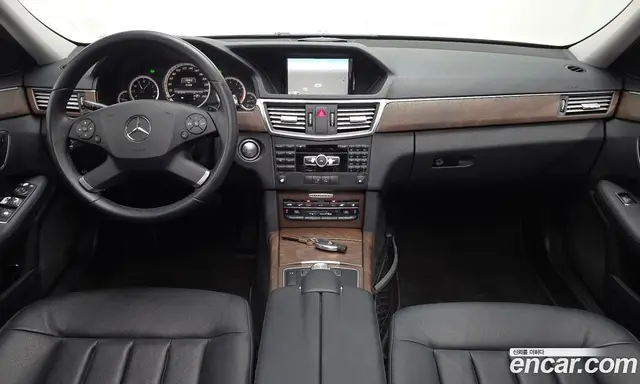 Mercedes-Benz E-Class 2013 3.5 автомат (гидро), миниатюра 9