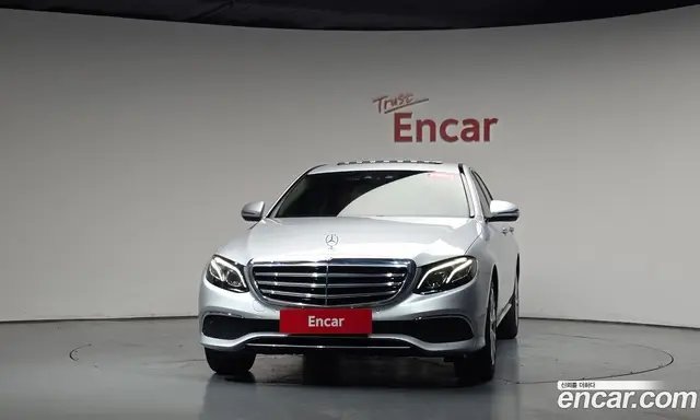 Mercedes-Benz E-Class 2016 1.9 автомат (гидро), миниатюра 2 Mercedes-Benz E-Class 2016 1.9 автомат (гидро), миниатюра 2