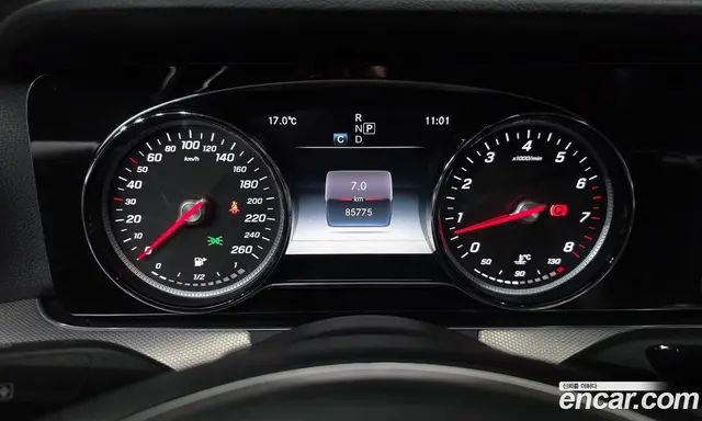 Mercedes-Benz E-Class 2018 2.0 автомат (гидро), миниатюра 11 Mercedes-Benz E-Class 2018 2.0 автомат (гидро), миниатюра 11