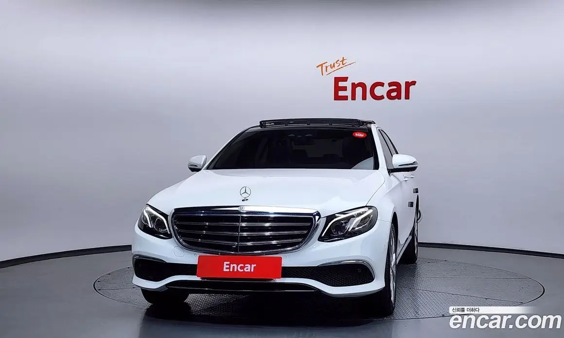 Mercedes-Benz E-Class 2019 2.0 автомат (гидро), фото 3