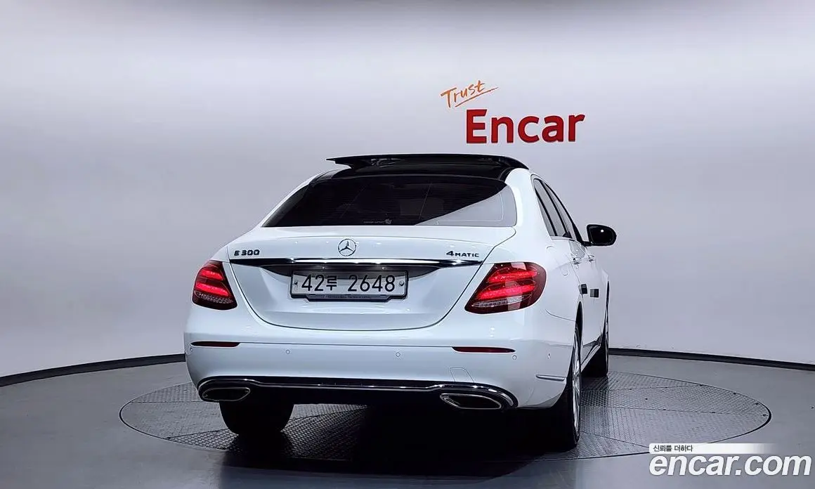 Mercedes-Benz E-Class 2019 2.0 автомат (гидро), фото 4