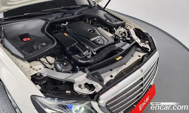 Mercedes-Benz E-Class 2019 2.0 автомат (гидро), миниатюра 6