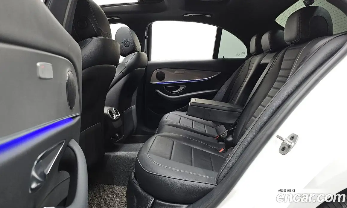 Mercedes-Benz E-Class 2019 2.0 автомат (гидро), фото 16