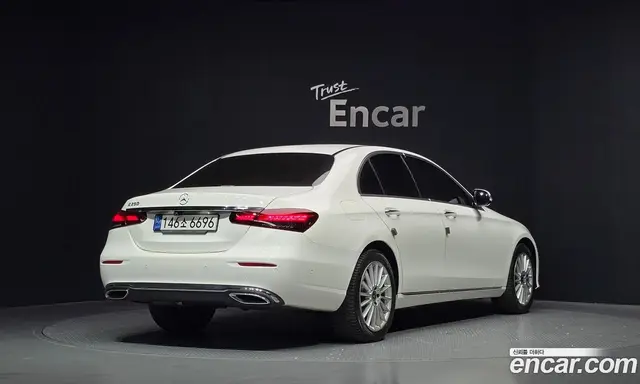 Mercedes-Benz E-Class 2020 2.0 автомат (гидро), миниатюра 2 Mercedes-Benz E-Class 2020 2.0 автомат (гидро), миниатюра 2