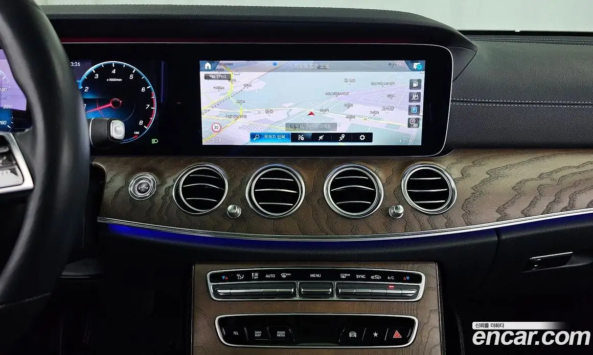Mercedes-Benz E-Class 2020 2.0 автомат (гидро), фото 20 Mercedes-Benz E-Class 2020 2.0 автомат (гидро), фото 20