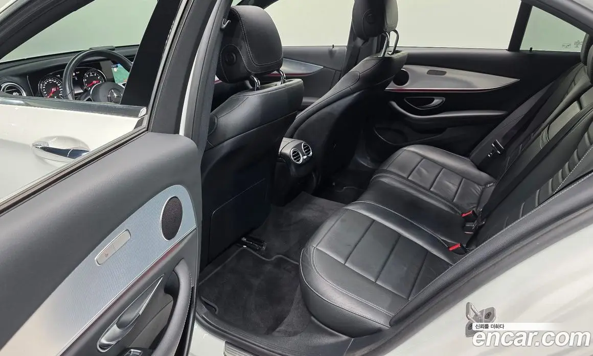Mercedes-Benz E-Class 2020 2.0 автомат (гидро), фото 18
