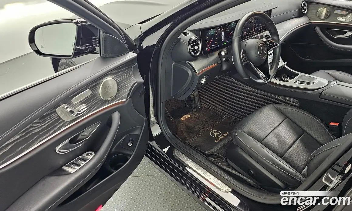 Mercedes-Benz E-Class 2022 2.0 автомат (гидро), фото 13 Mercedes-Benz E-Class 2022 2.0 автомат (гидро), фото 13