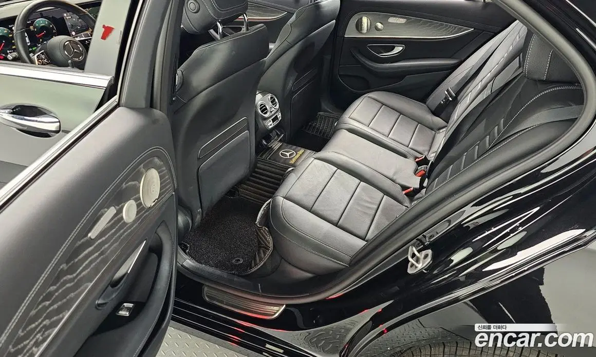 Mercedes-Benz E-Class 2022 2.0 автомат (гидро), фото 18 Mercedes-Benz E-Class 2022 2.0 автомат (гидро), фото 18