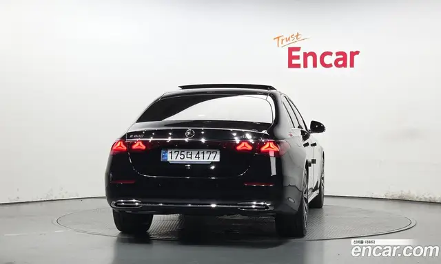 Mercedes-Benz E-Class 2025 2.0 автомат (гидро), миниатюра 4 Mercedes-Benz E-Class 2025 2.0 автомат (гидро), миниатюра 4