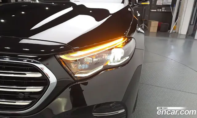 Mercedes-Benz E-Class 2025 2.0 автомат (гидро), миниатюра 8 Mercedes-Benz E-Class 2025 2.0 автомат (гидро), миниатюра 8