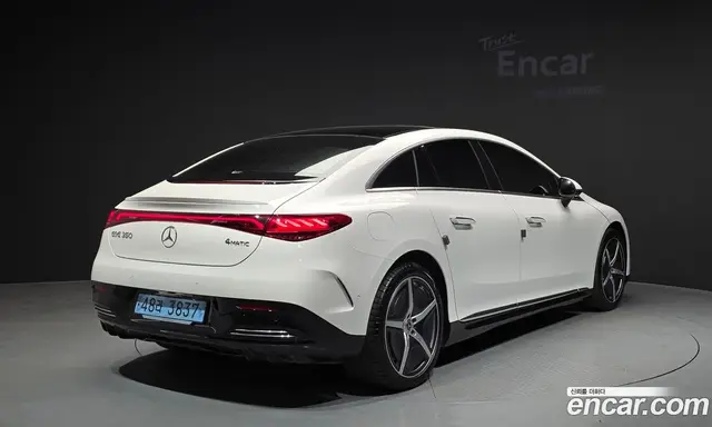 Mercedes-Benz EQE 2023 0.3 автомат (гидро), миниатюра 2