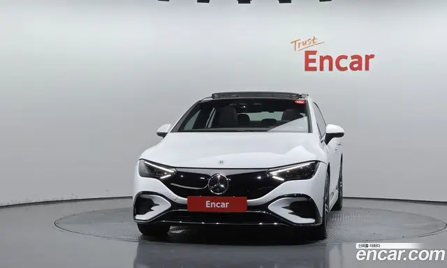 Mercedes-Benz EQE 2024 0.3 автомат (гидро), миниатюра 3