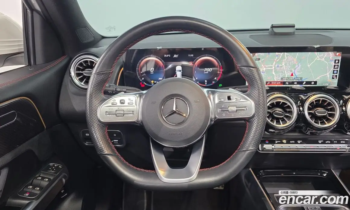 Mercedes-Benz GLB-Class 2022 2.0 автомат (гидро), фото 20
