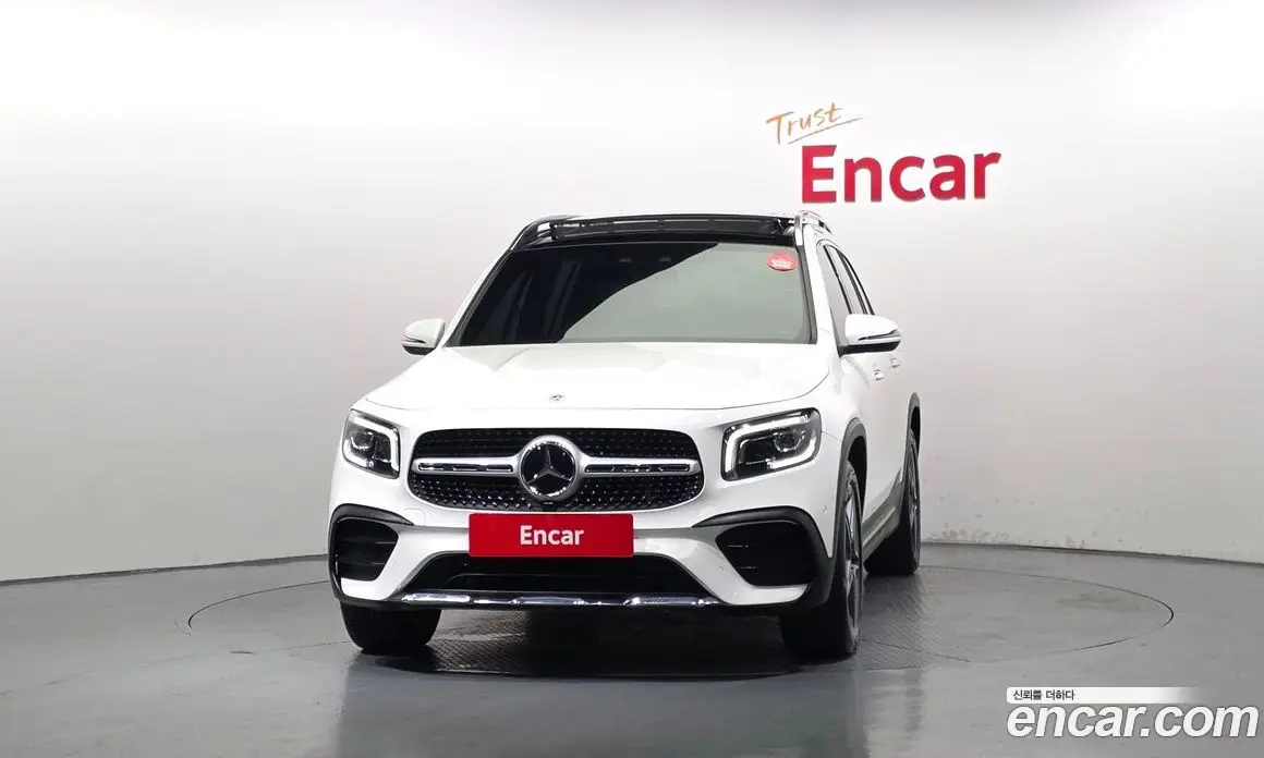 Mercedes-Benz GLB-Class 2022 2.0 автомат (гидро), фото 3