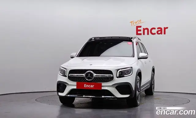 Mercedes-Benz GLB-Class 2023 2.0 автомат (гидро), миниатюра 3