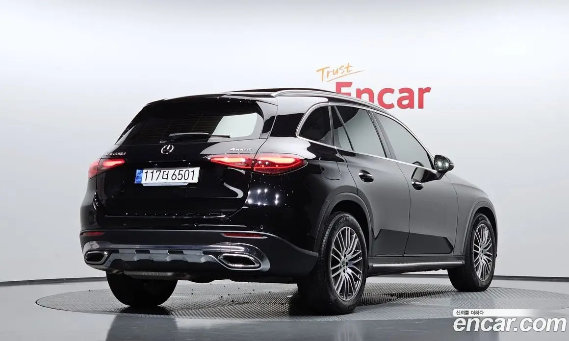 Mercedes-Benz GLC-Class 2023 2.0 автомат (гидро), фото 2 Mercedes-Benz GLC-Class 2023 2.0 автомат (гидро), фото 2