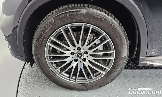 Mercedes-Benz GLC-Class 2023 2.0 автомат (гидро), миниатюра 5 Mercedes-Benz GLC-Class 2023 2.0 автомат (гидро), миниатюра 5