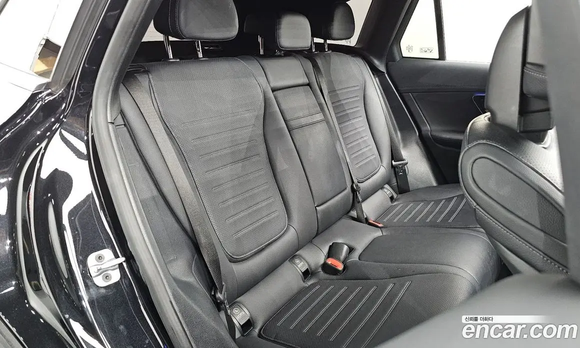 Mercedes-Benz GLC-Class 2023 2.0 автомат (гидро), фото 17 Mercedes-Benz GLC-Class 2023 2.0 автомат (гидро), фото 17