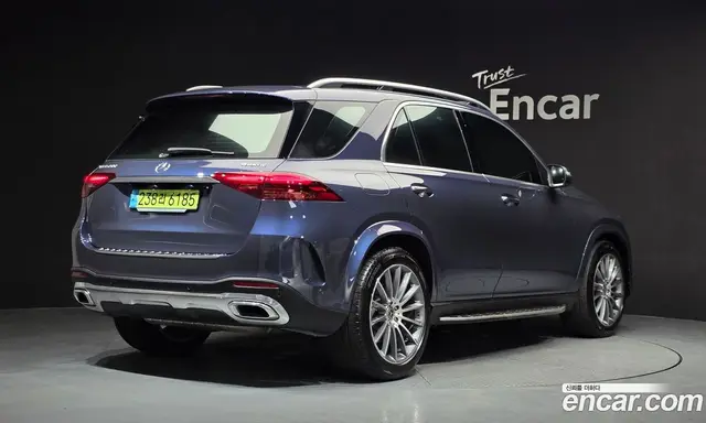 Mercedes-Benz GLE-Class 2024 3.0 автомат (гидро), миниатюра 2