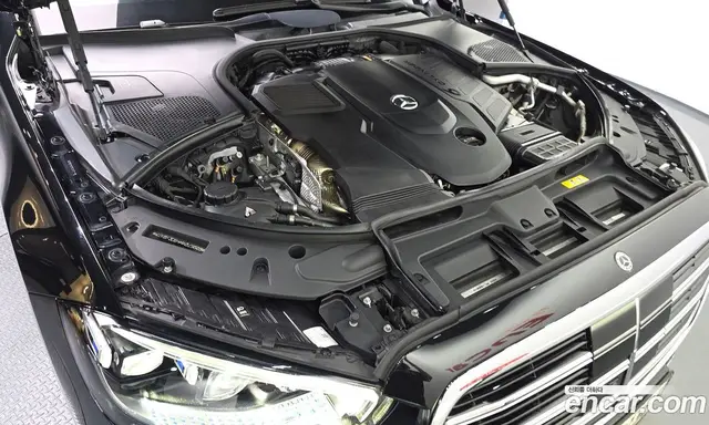 Mercedes-Benz S-Class 2021 2.9 автомат (гидро), миниатюра 5