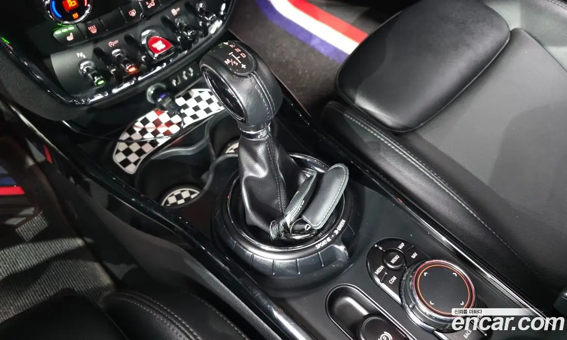 Mini Clubman 2017 1.5 автомат (гидро), фото 9 Mini Clubman 2017 1.5 автомат (гидро), фото 9