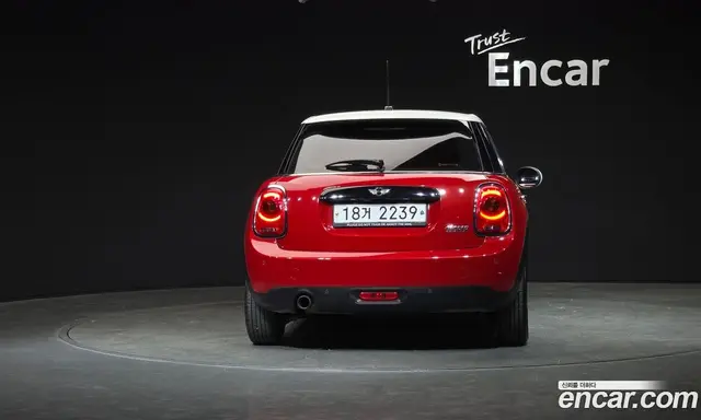 Mini Cooper 2018 1.5 автомат (гидро), миниатюра 4 Mini Cooper 2018 1.5 автомат (гидро), миниатюра 4