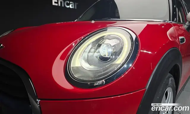 Mini Cooper 2018 1.5 автомат (гидро), миниатюра 8 Mini Cooper 2018 1.5 автомат (гидро), миниатюра 8