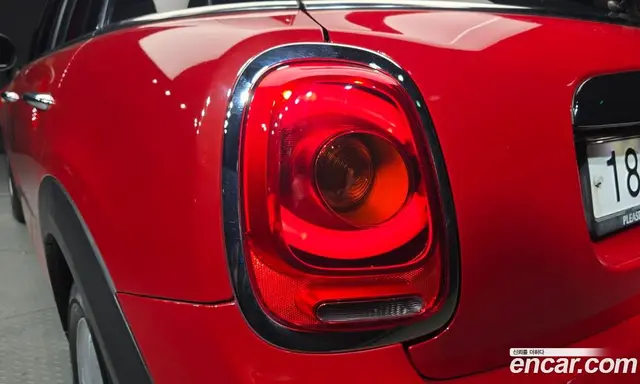 Mini Cooper 2018 1.5 автомат (гидро), миниатюра 9 Mini Cooper 2018 1.5 автомат (гидро), миниатюра 9