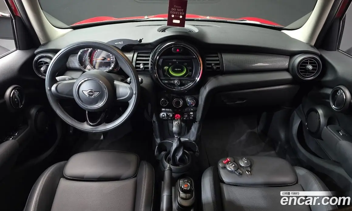 Mini Cooper 2018 1.5 автомат (гидро), фото 10 Mini Cooper 2018 1.5 автомат (гидро), фото 10