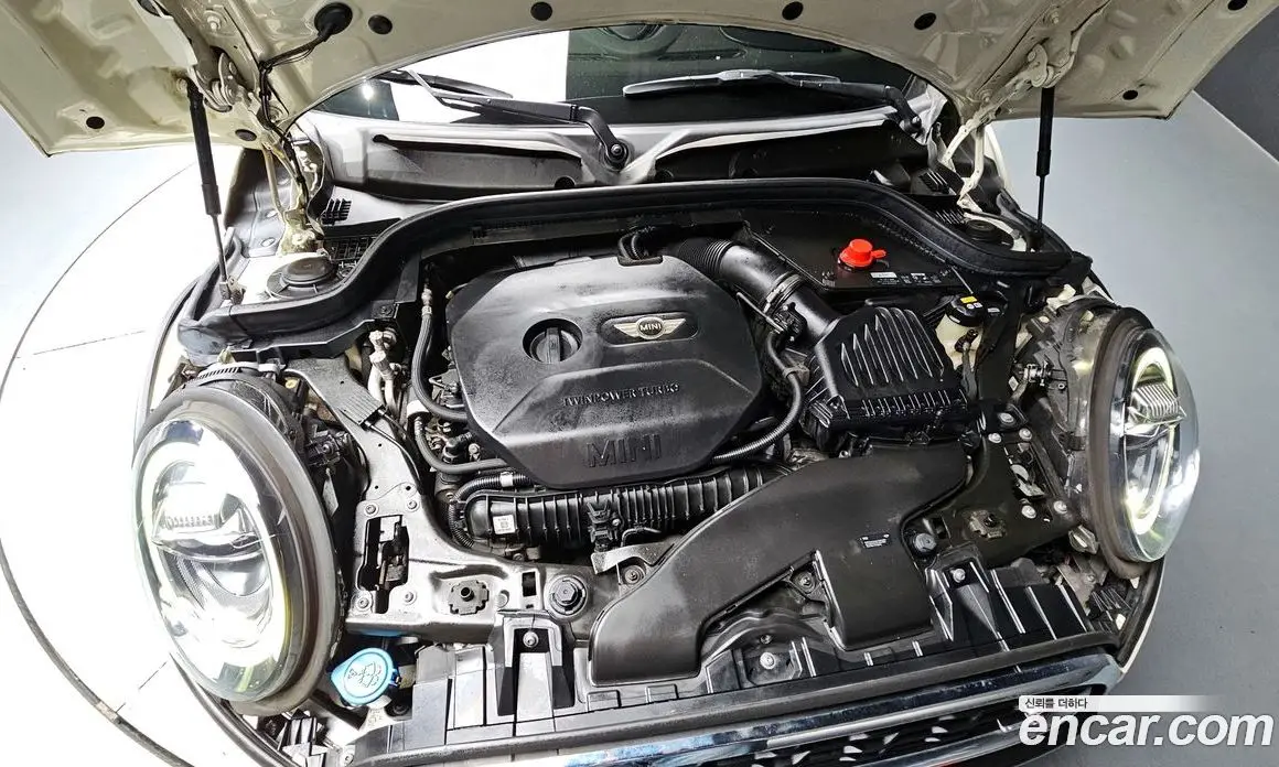 Mini Cooper 2019 2.0 автомат (гидро), фото 6