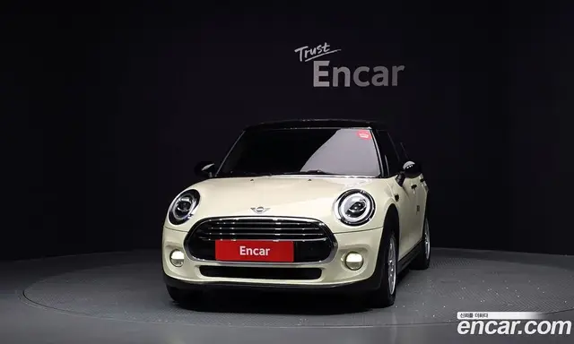 Mini Cooper 2019 1.5 автомат (гидро), миниатюра 3