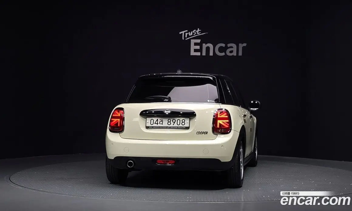 Mini Cooper 2019 1.5 автомат (гидро), фото 4