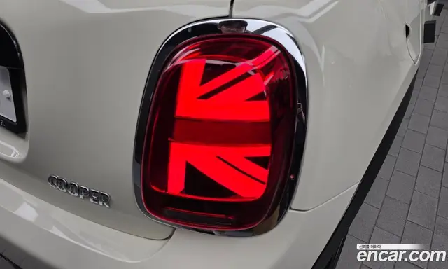 Mini Cooper 2019 1.5 автомат (гидро), миниатюра 9